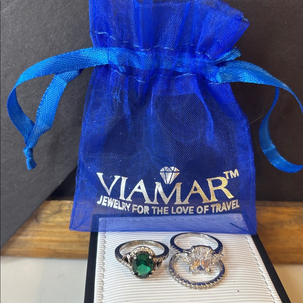 Viamar Silver and Green Women's Ring Set